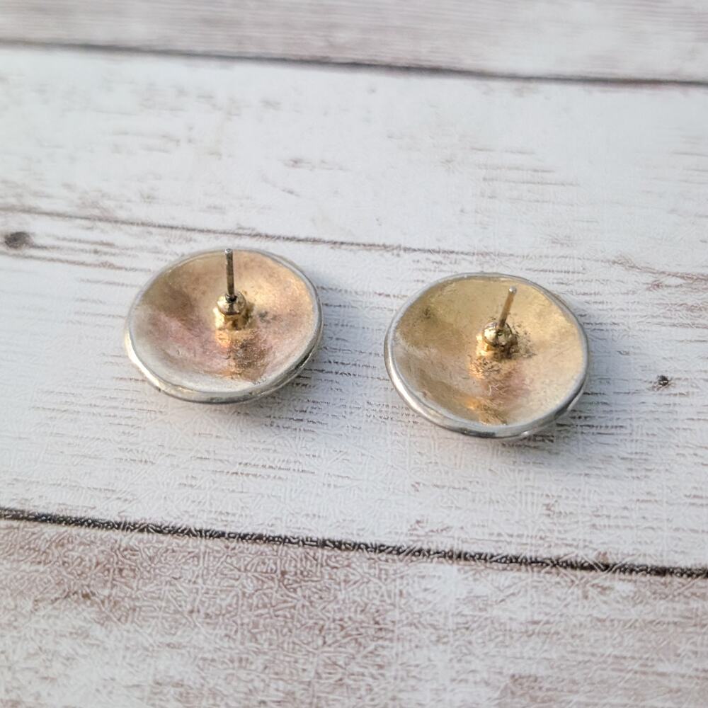 Vintage Stud Earrings Wavy Design 0.75" - Picture 4 of 6